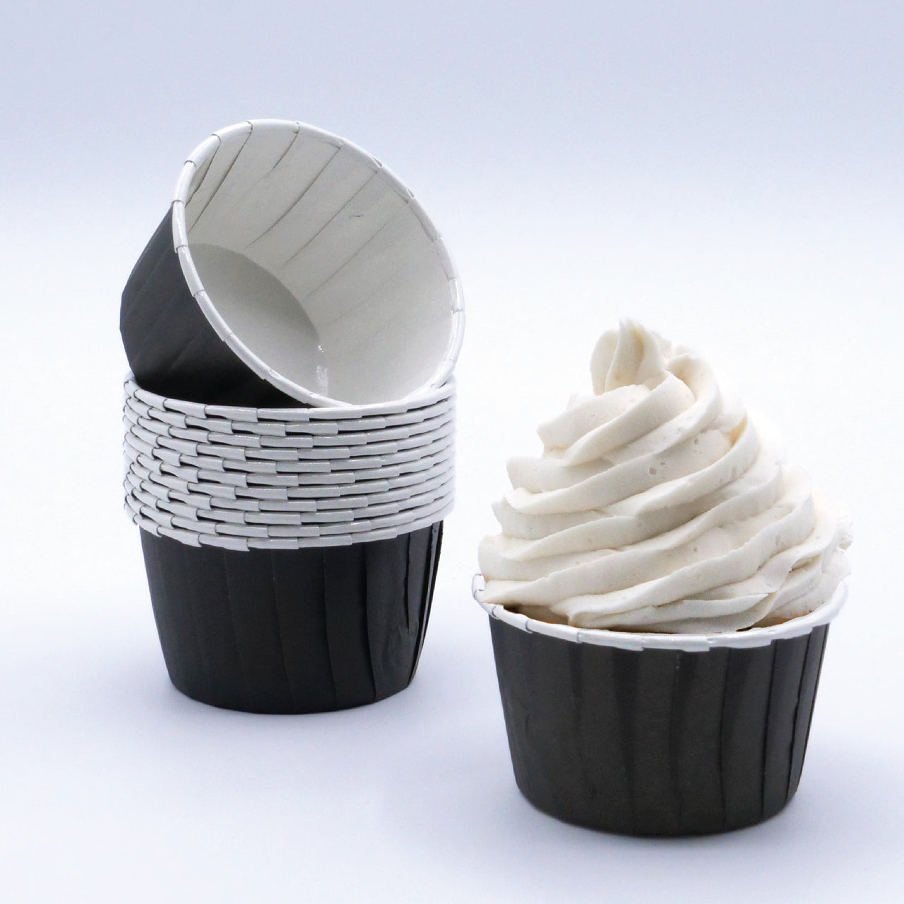 Cápsula Cupcake Pretas - JustAddLove