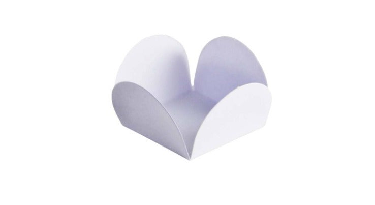 Forminha Pétalas Branca 3,5x3,5cm -  Pct 1000und